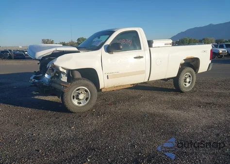 2008 Chevrolet Silverado 2500Hd Lt1 z USA, uszkodzony, nr VIN 1GCHK24KX8E145291